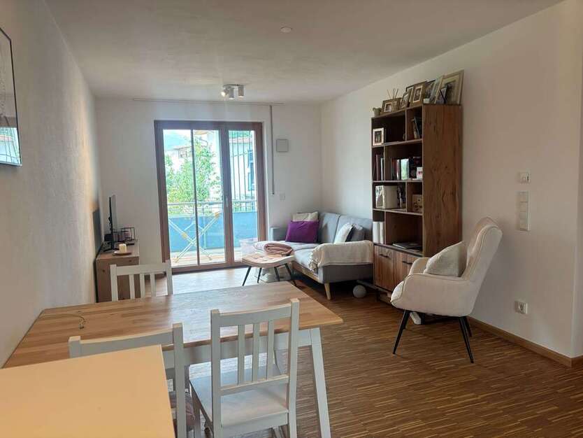 Wohnung zum Mieten in Brannenburg 968 € 54.39 m²