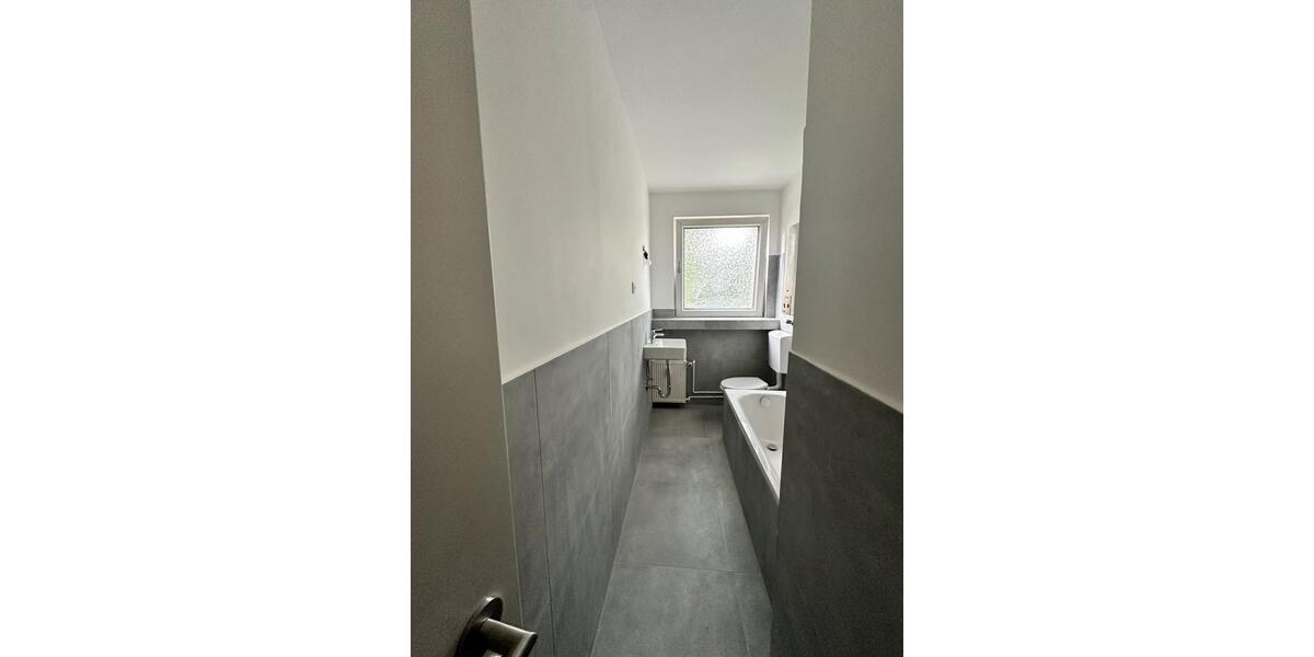 Etagenwohnung Duisburg Ruhrort - 1 Zimmer, 35 m&sup2;, 400&euro; | Angebot:26535348