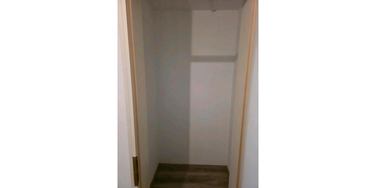 2-Zimmer-Wohnung mit EBK + Außenstellplatz – Zentral in Offenburg 2 zimmer