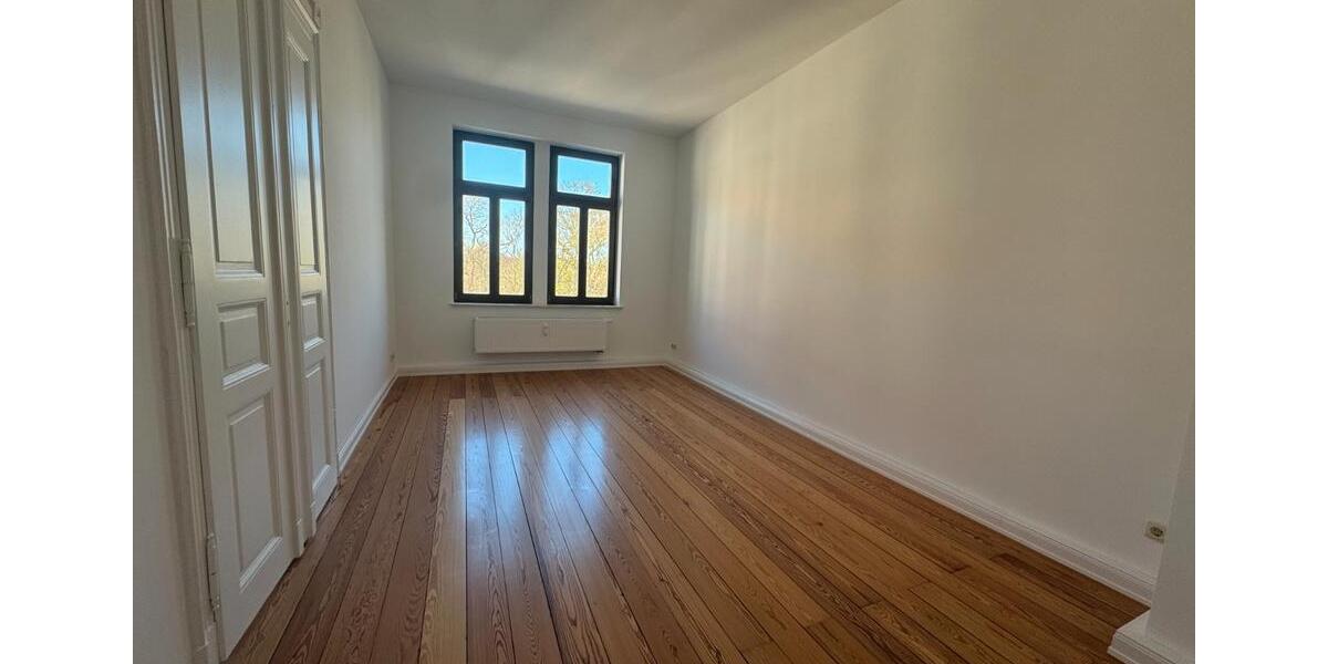Etagenwohnung Leipzig Ost - 5 Zimmer, 142 m&sup2;, 1.700&euro; | Angebot:26051538