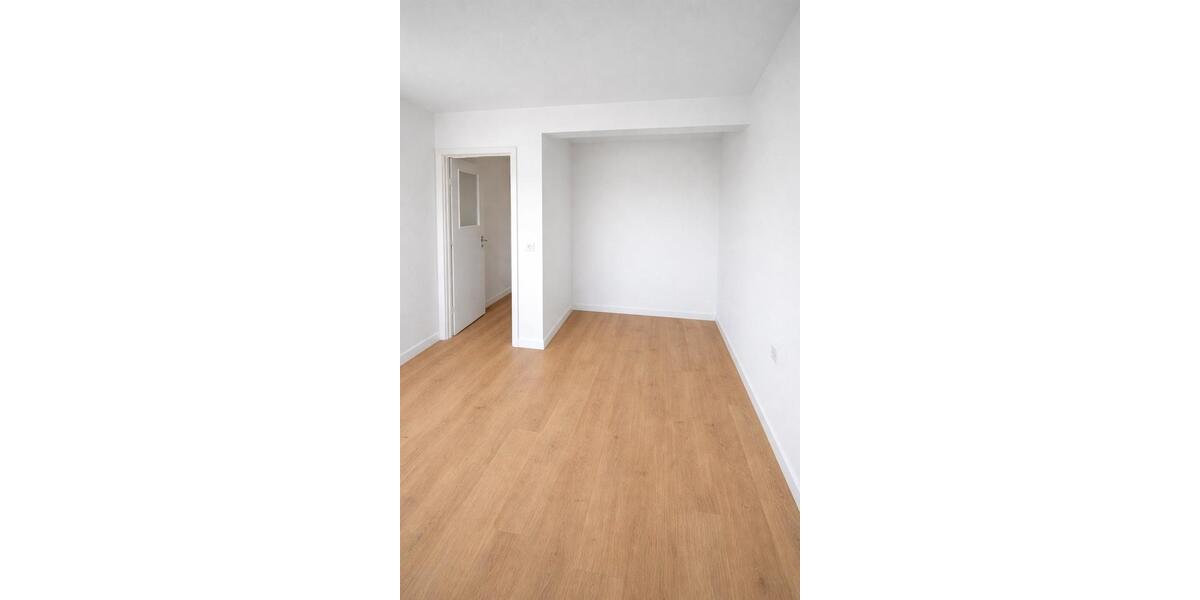Dachgeschoßwohnung Nienburg (Weser) - 2.5 Zimmer, 80 m&sup2;, 840&euro; | Angebot:26123831
