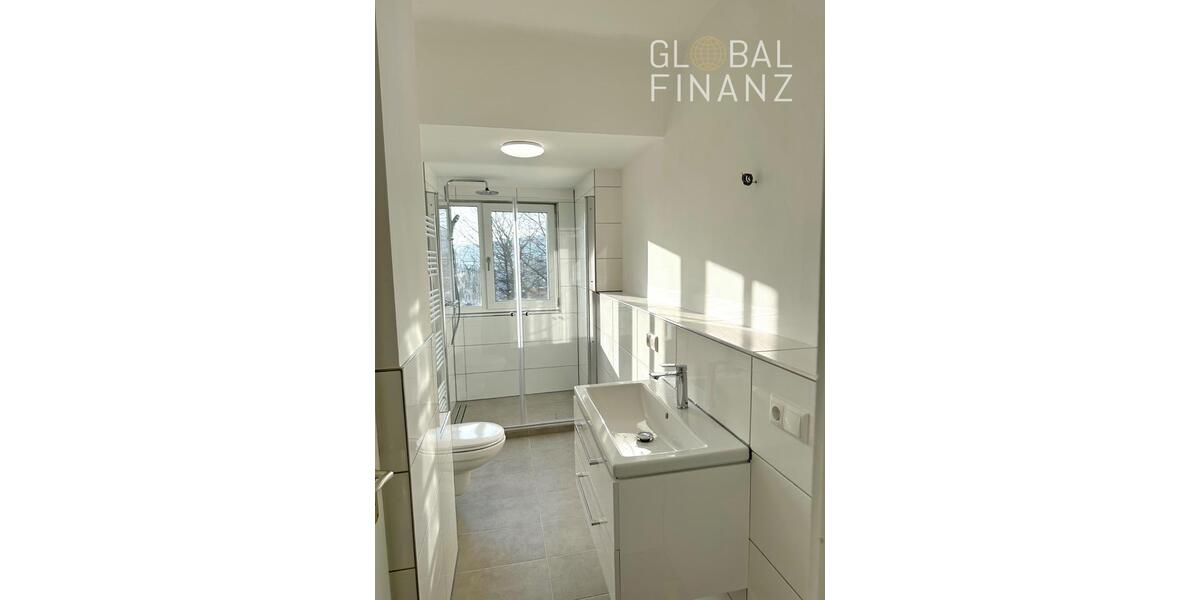 Etagenwohnung Siegen - 4 Zimmer, 89 m&sup2;, 715&euro; | Angebot:25222338