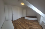 Dachgeschoßwohnung Gießen Anneröder Siedlung - 9 Zimmer, 140 m&sup2;, 280&euro; | Angebot:24780774