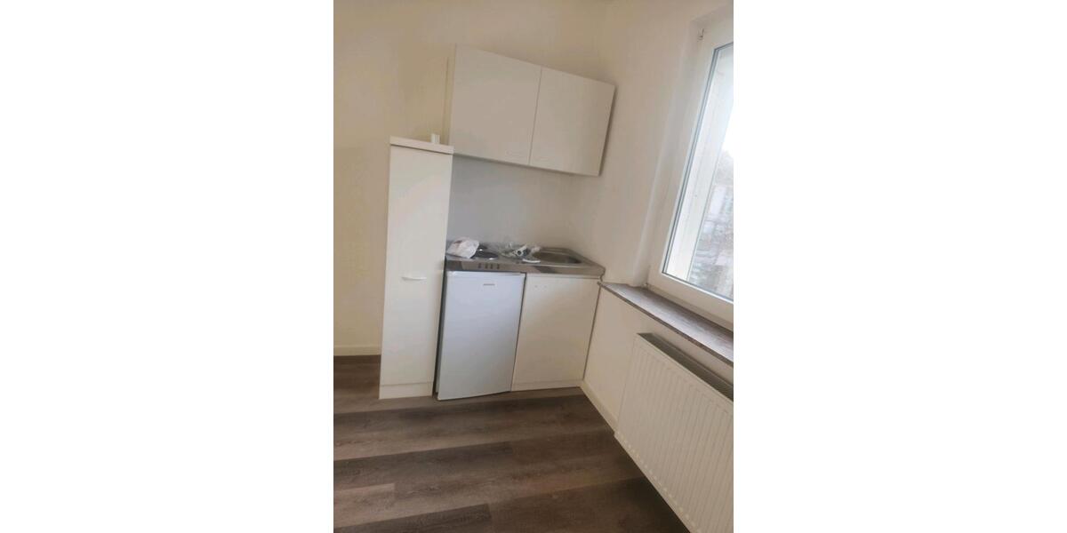 2 zimmer WG mit separate Toilete für 2 Leute 2 zimmer