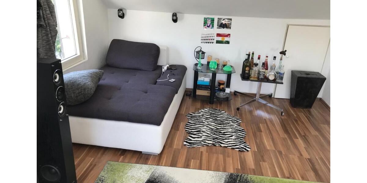 Dachgeschoßwohnung Gelsenkirchen Gelsenkirchen-Mitte - 1 Zimmer, 49 m&sup2;, 340&euro; | Angebot:24803555