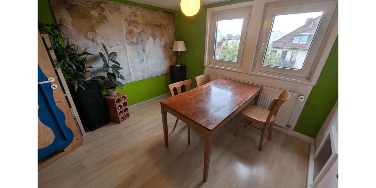 Dachgeschoßwohnung Gießen - 2 Zimmer, 52 m&sup2;, 520&euro; | Angebot:27566742