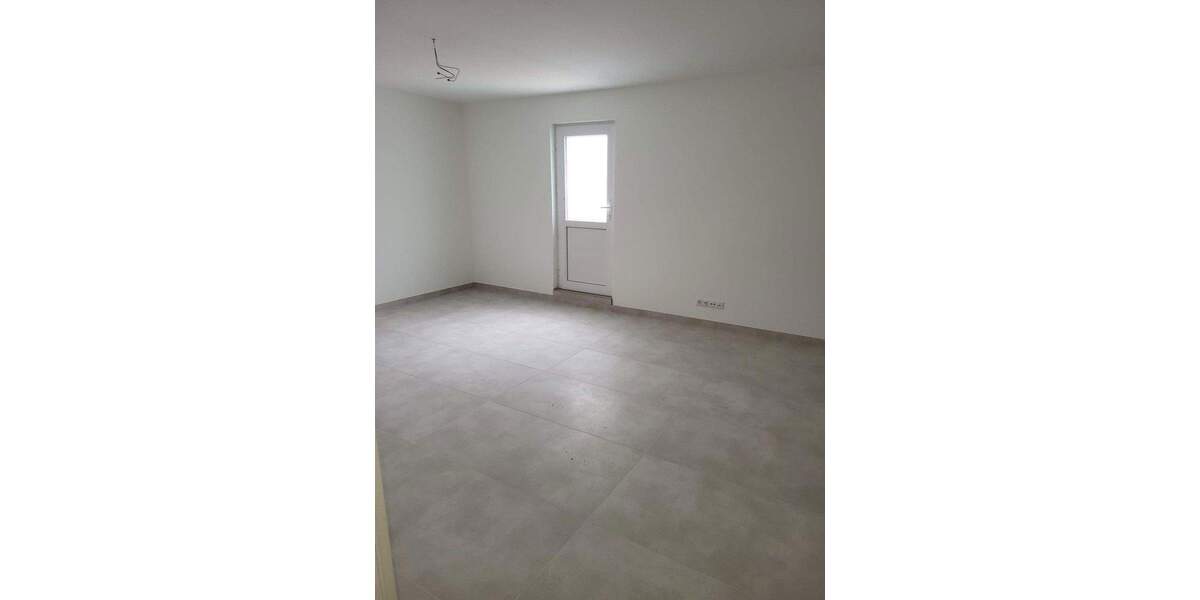 Doppelhaushälfte Simbach am Inn Simbach - 7 Zimmer, 150 m&sup2;, 2.050&euro; | Angebot:24974356