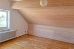Dachgeschoßwohnung Nattheim - 3.5 Zimmer, 95 m&sup2;, 1.200&euro; | Angebot:24825282