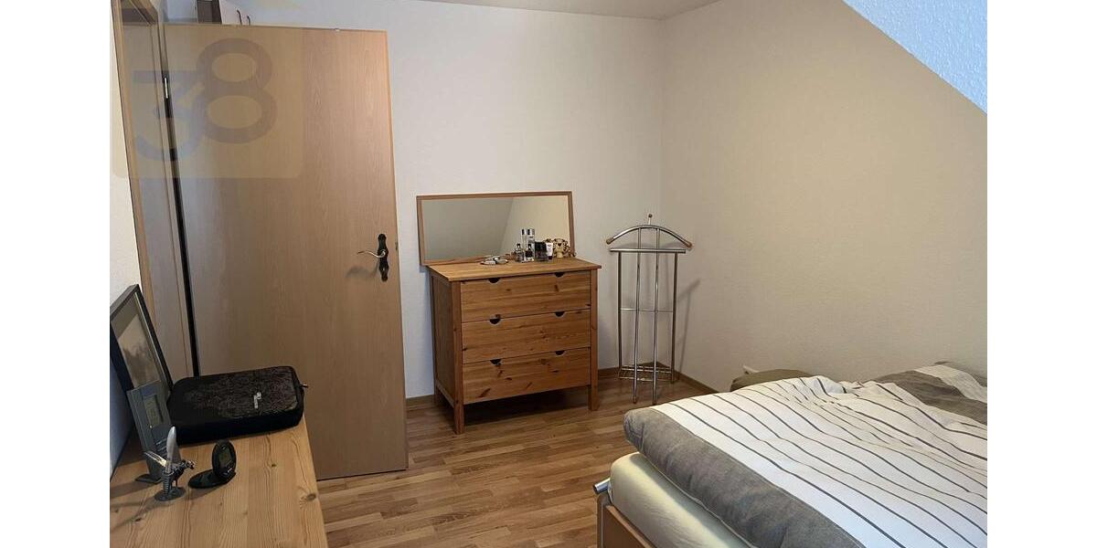 Dachgeschoßwohnung Wolfsburg Alt-Wolfsburg - 2 Zimmer, 43 m&sup2;, 394&euro; | Angebot:24950175