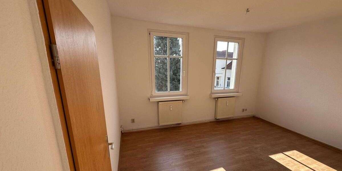 Etagenwohnung Letschin - 2 Zimmer, 60 m&sup2;, 420&euro; | Angebot:26071580