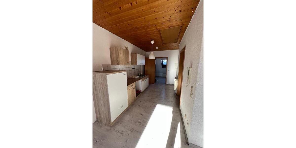 Dachgeschoßwohnung Balingen - 2 Zimmer, 39 m&sup2;, 650&euro; | Angebot:24655060