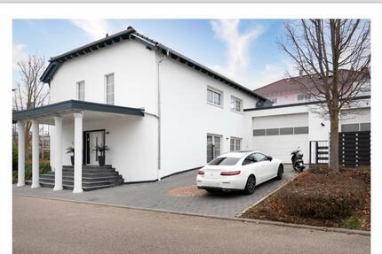 Haus Nordheim - 7 Zimmer, 270 m&sup2;, 3.200&euro; | Angebot:26618245