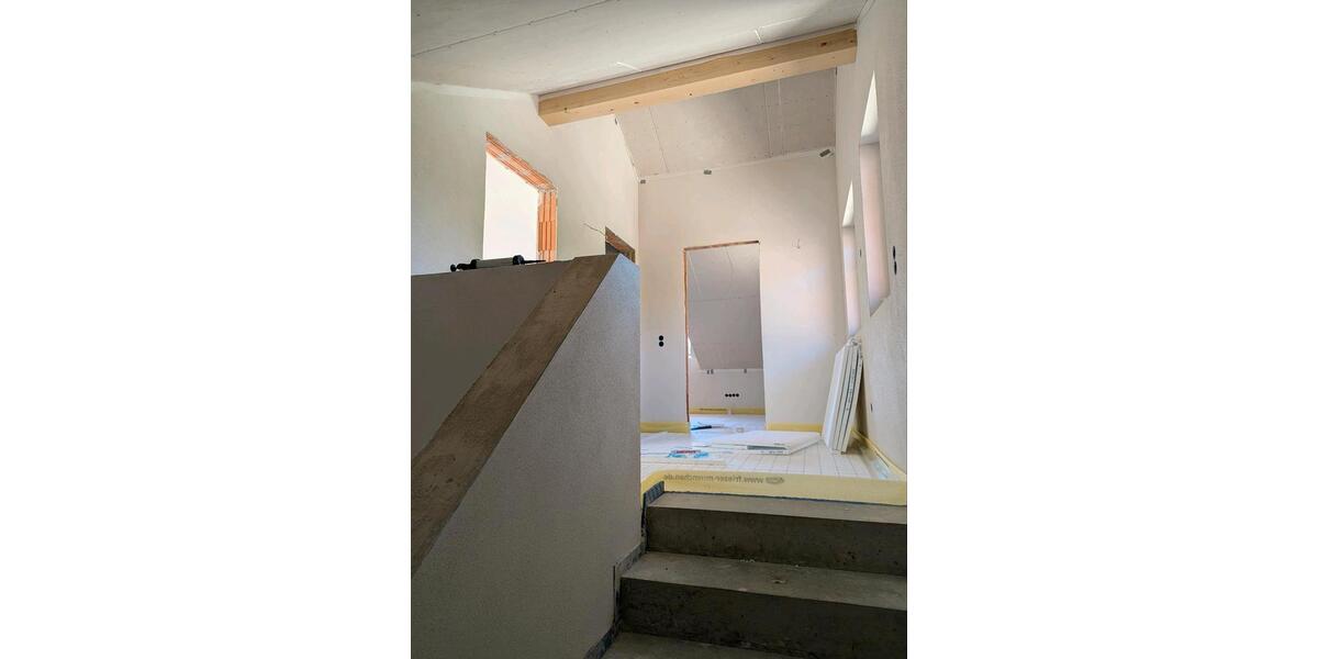 Maisonettenwohnung Marktoberdorf - 3.5 Zimmer, 90 m&sup2;, 1.200&euro; | Angebot:26672354