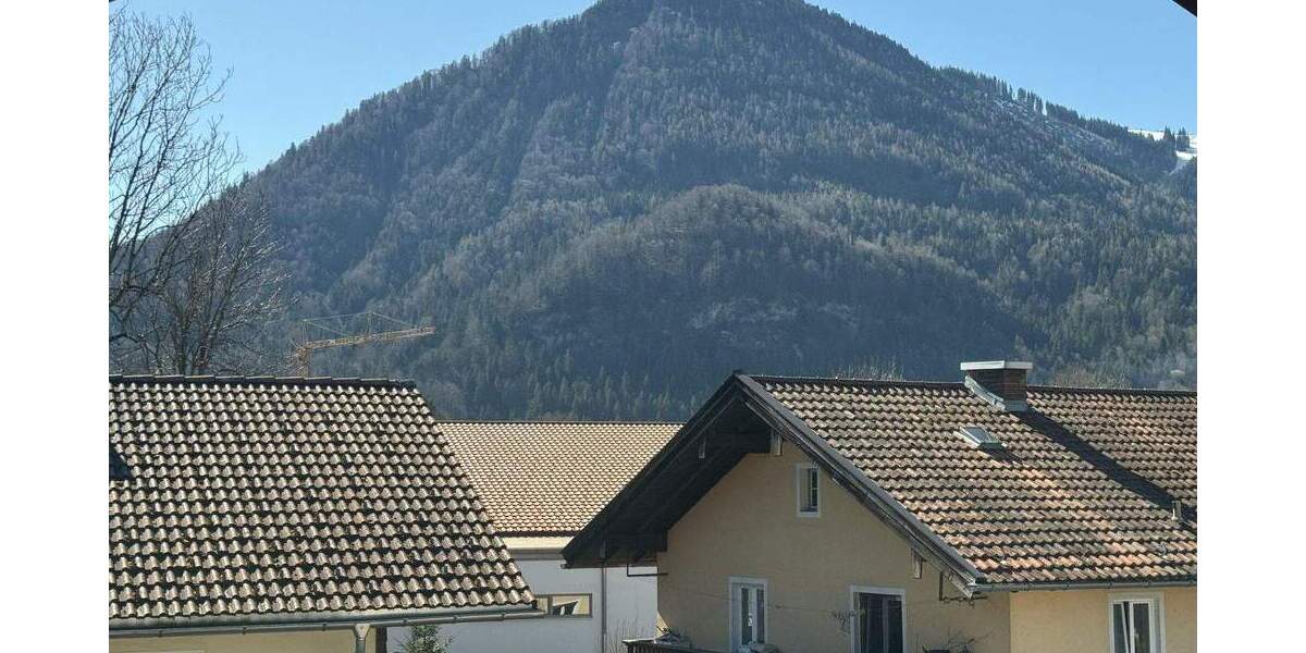 Etagenwohnung Ruhpolding Schwaig - 3 Zimmer, 91 m&sup2;, 1.455&euro; | Angebot:26189243