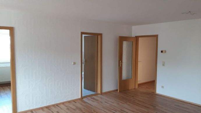 Etagenwohnung Leisnig - 4 Zimmer, 86 m&sup2;, 447&euro; | Angebot:25690651
