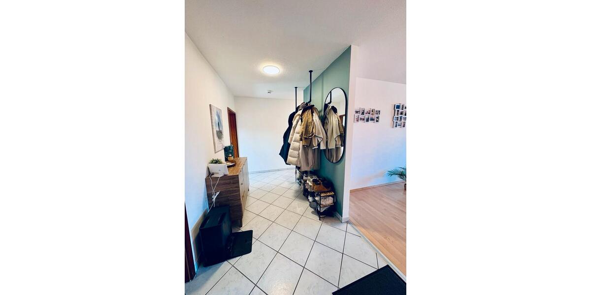 Etagenwohnung Ansbach - 3 Zimmer, 90 m&sup2;, 850&euro; | Angebot:26619208