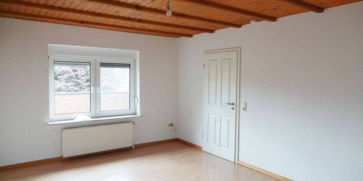 Doppelhaushälfte Aurich Plaggenburg - 5 Zimmer, 150 m&sup2;, 960&euro; | Angebot:26851303