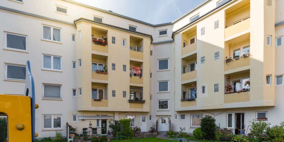 Etagenwohnung Bremerhaven Lehe - 3 Zimmer, 80 m&sup2;, 550&euro; | Angebot:25105019