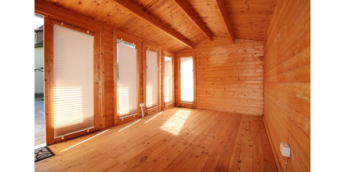 Einfamilienhaus Gunzenhausen - 8 Zimmer, 184 m&sup2;, 2.050&euro; | Angebot:24679181