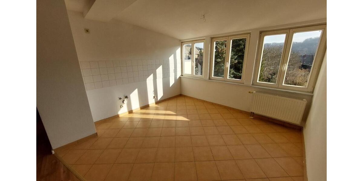 Etagenwohnung Roßwein - 3 Zimmer, 65 m&sup2;, 325&euro; | Angebot:19263247