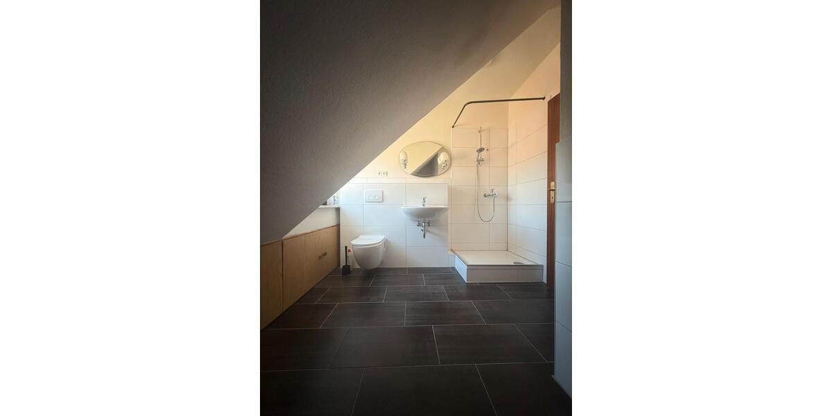 Dachgeschoßwohnung Hamburg Wandsbek - 1 Zimmer, 20 m&sup2;, 750&euro; | Angebot:26546679