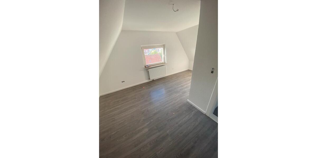 Einfamilienhaus Westerstede - 7 Zimmer, 140 m&sup2;, 1.450&euro; | Angebot:26700533