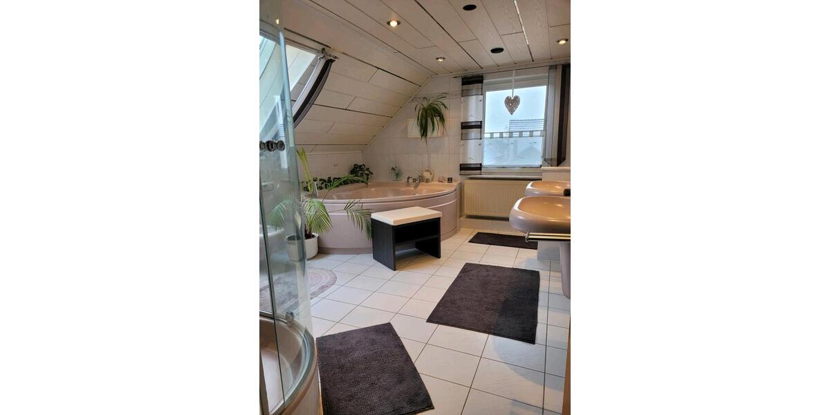 Etagenwohnung Sulzheim - 1 Zimmer, 80 m&sup2;, 300&euro; | Angebot:26227757