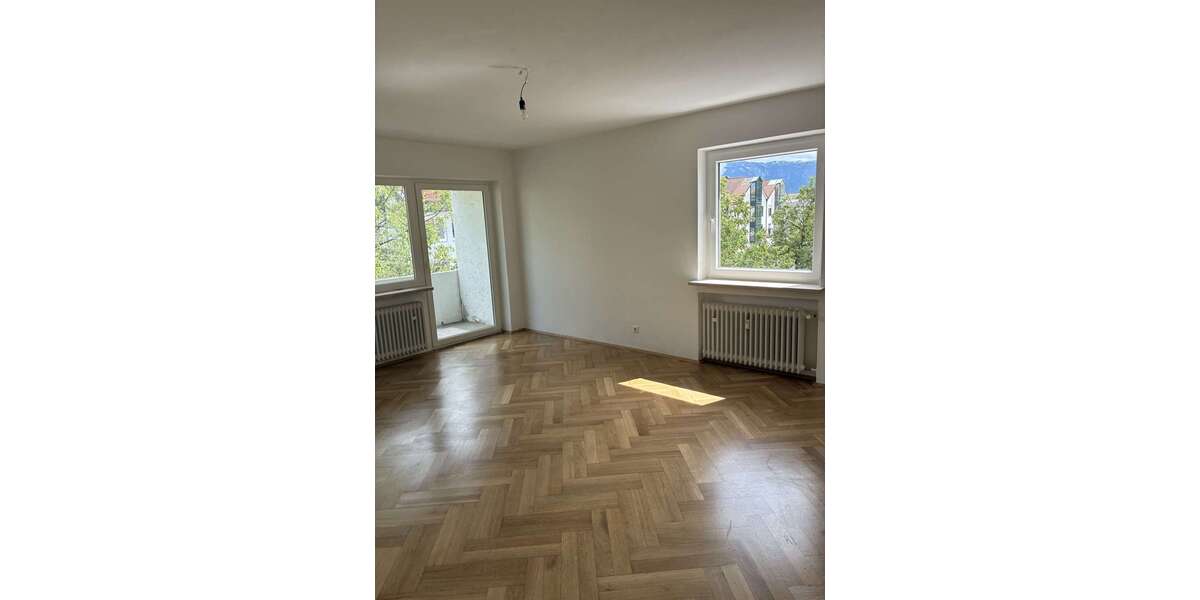 Etagenwohnung Freilassing Aumühle - 3 Zimmer, 82 m&sup2;, 978&euro; | Angebot:26493478