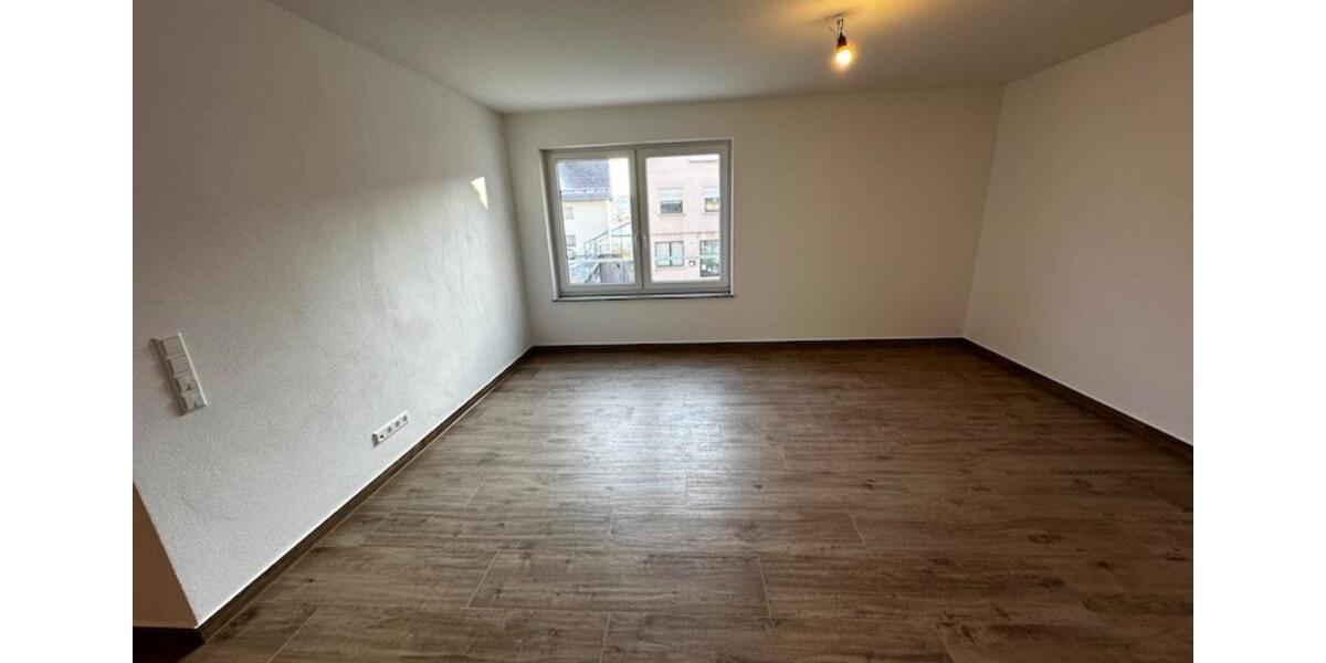 Erdgeschoßwohnung Empfingen - 3.5 Zimmer, 124 m&sup2;, 1.420&euro; | Angebot:25477852