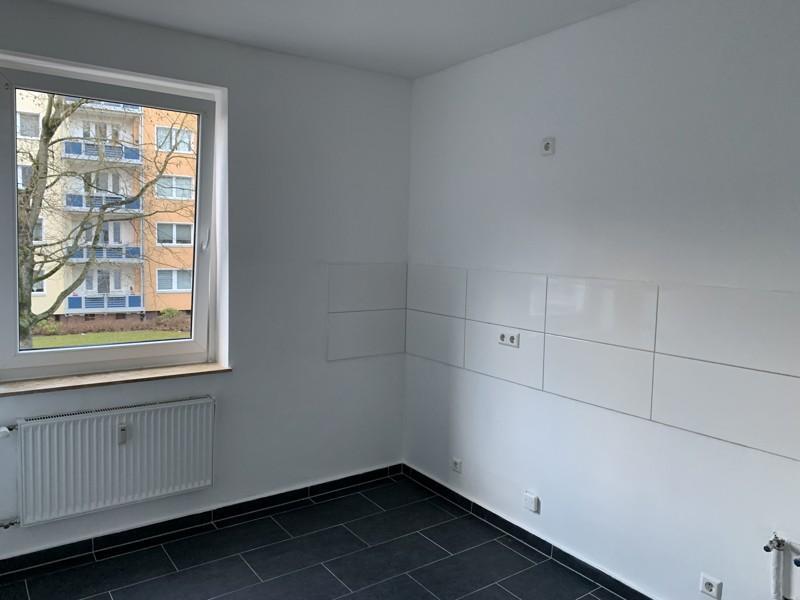 Schöne 3-Zimmer-Wohnung mit Balkon und Tageslichtbad zimmer
