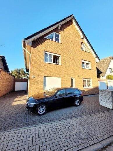 Etagenwohnung Kerpen - 3 Zimmer, 125 m&sup2;, 1.400&euro; | Angebot:24547341