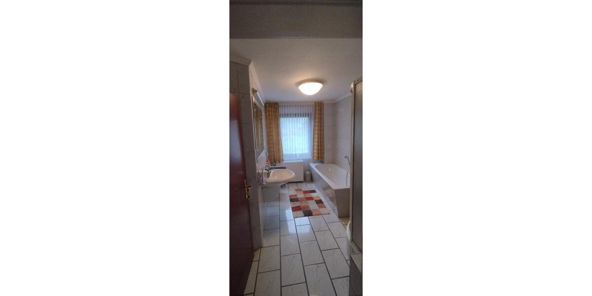 Etagenwohnung Bernkastel-Kues Kues - 4 Zimmer, 100 m&sup2;, 880&euro; | Angebot:25589387