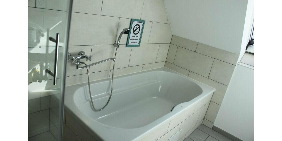 Wohnen auf Zeit Ascheberg - 4 Zimmer, 95 m&sup2;, 75&euro; | Angebot:9772062