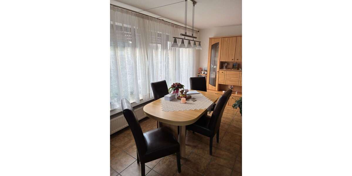 Etagenwohnung mönchengladbach Süd - 3 Zimmer, 95 m&sup2;, 750&euro; | Angebot:25282205