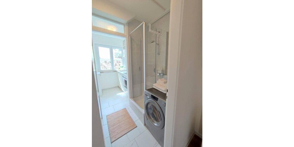 Etagenwohnung Stuttgart Mitte - 2 Zimmer, 37 m&sup2;, 1.250&euro; | Angebot:26819304