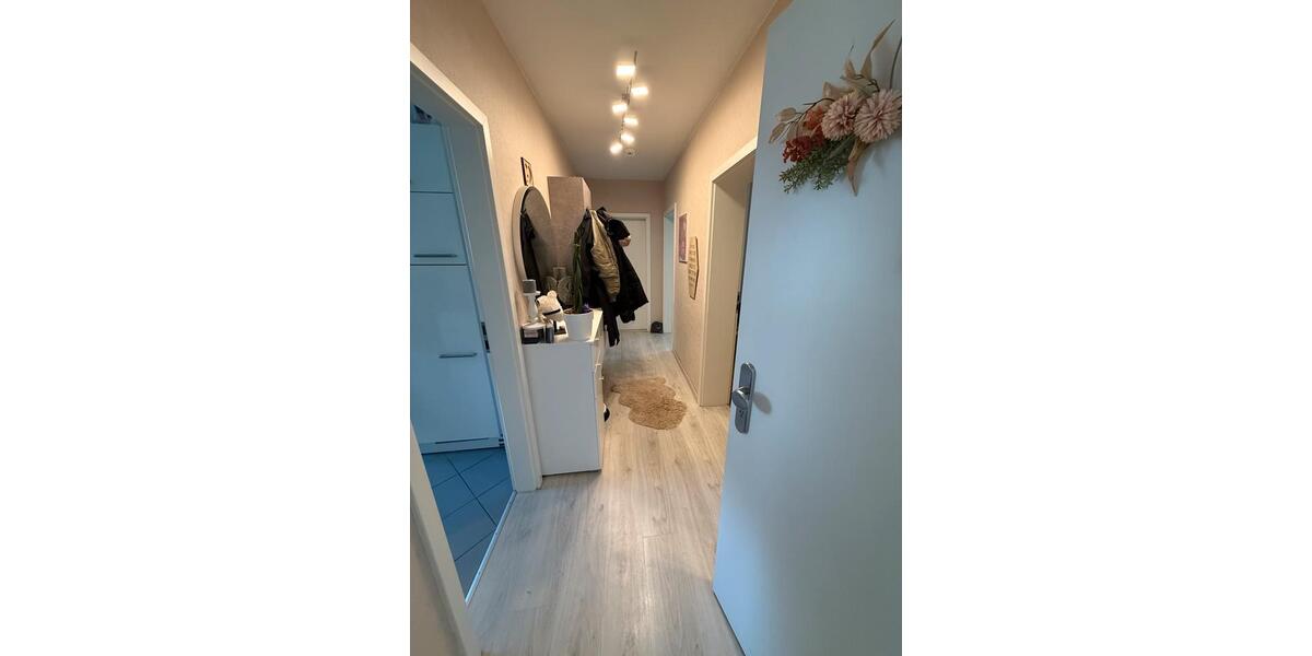 Erdgeschoßwohnung Wolfsburg Alt-Wolfsburg - 4 Zimmer, 75 m&sup2;, 660&euro; | Angebot:26043011