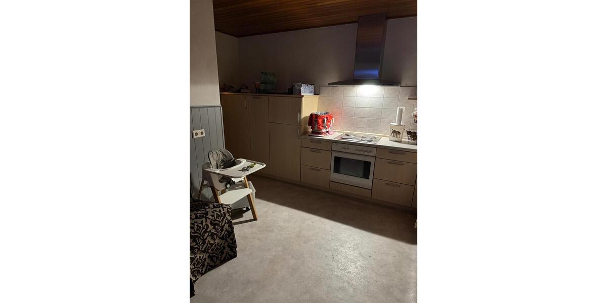 Einfamilienhaus Emmerich am Rhein - 6 Zimmer, 220 m&sup2;, 2.150&euro; | Angebot:26283581