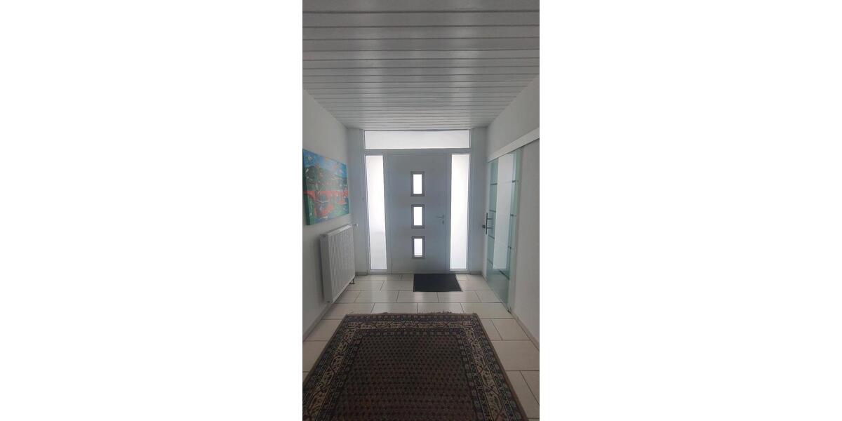 Erdgeschoßwohnung Uslar - 4 Zimmer, 240 m&sup2;, 1.100&euro; | Angebot:26019383