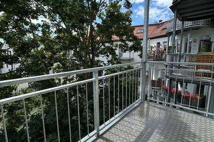 Wohnung Zwickau Mitte-Nord - 3 Zimmer, 73 m&sup2;, 550&euro; | Angebot:25589550