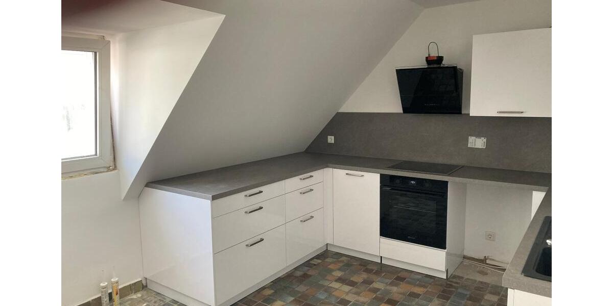 Dachgeschoßwohnung Münster Mitte-Süd - 3 Zimmer, 110 m&sup2;, 1.500&euro; | Angebot:25406231