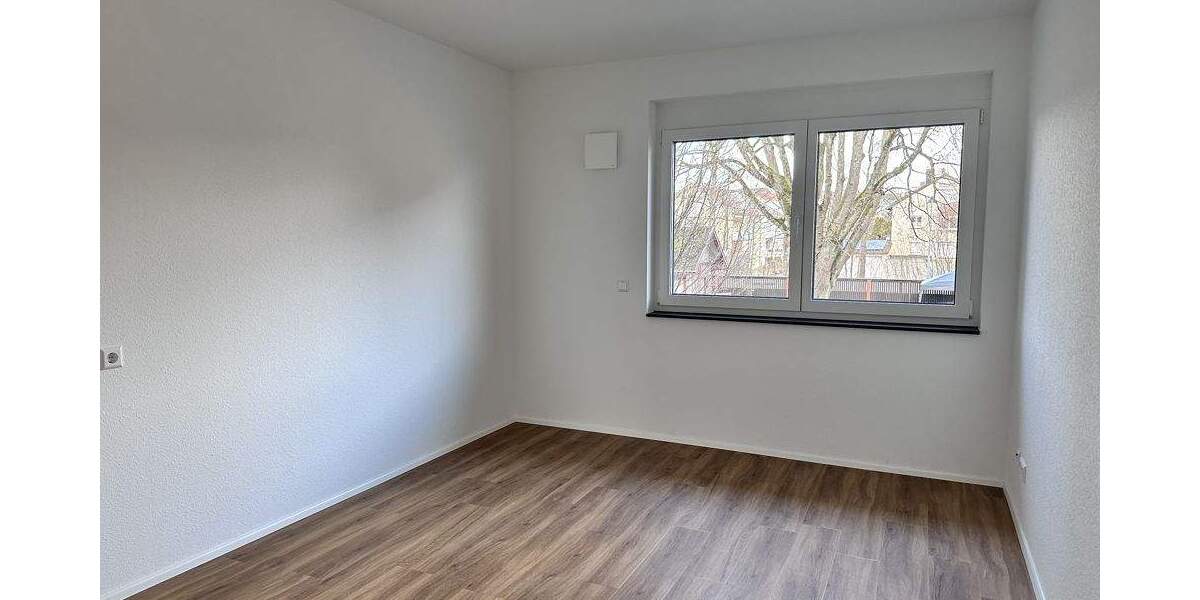 Etagenwohnung Friedrichshafen Fischbach - 4 Zimmer, 94 m&sup2;, 1.580&euro; | Angebot:25671621