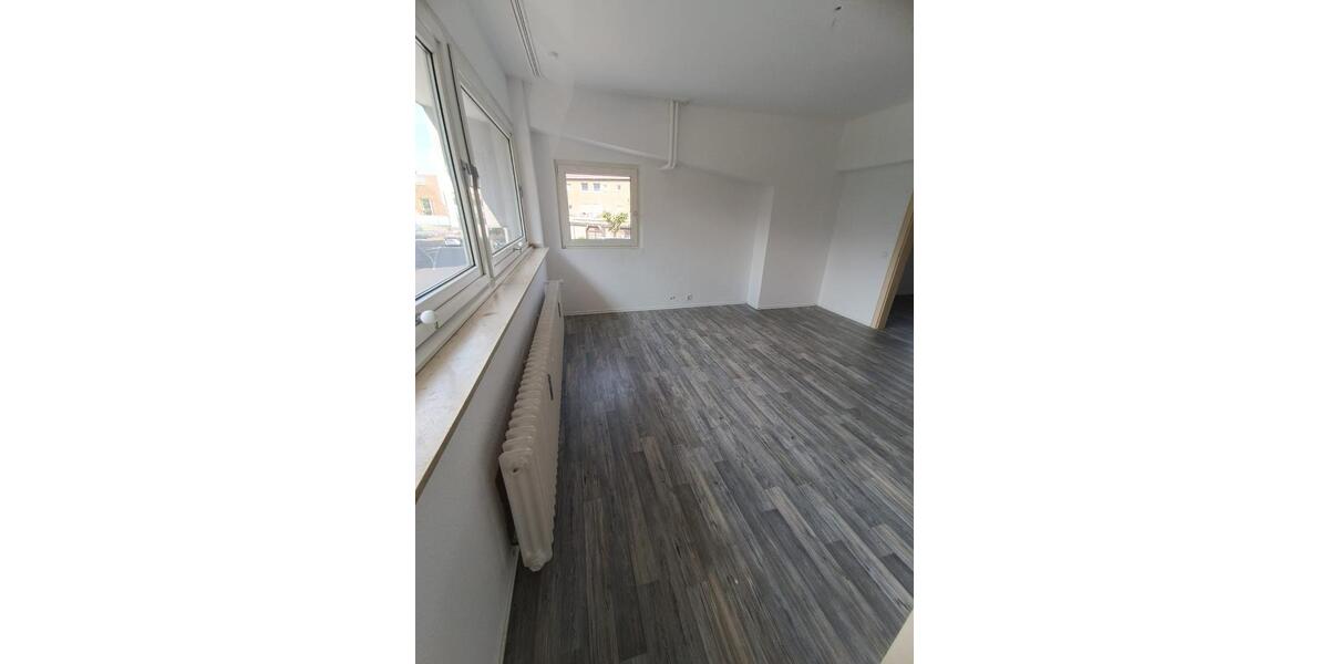 Etagenwohnung Wesel - 3 Zimmer, 82 m&sup2;, 820&euro; | Angebot:24614915