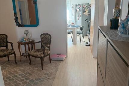 Wohnung Bürstadt - 3 Zimmer, 90 m&sup2;, 1.000&euro; | Angebot:25294488