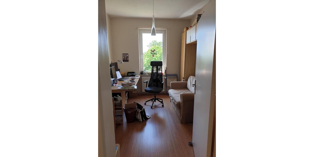 Etagenwohnung Bremerhaven Geestemünde - 4 Zimmer, 94 m&sup2;, 752&euro; | Angebot:24829212