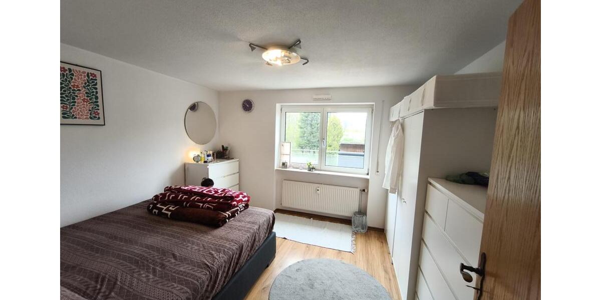 Etagenwohnung Jestetten - 2.5 Zimmer, 68 m&sup2;, 1.120&euro; | Angebot:26224725
