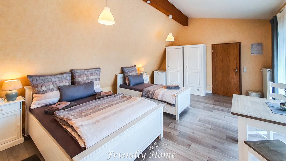 Wohnen auf Zeit Bornheim - 8 Zimmer, 120 m&sup2;, 39&euro; | Angebot:14543309