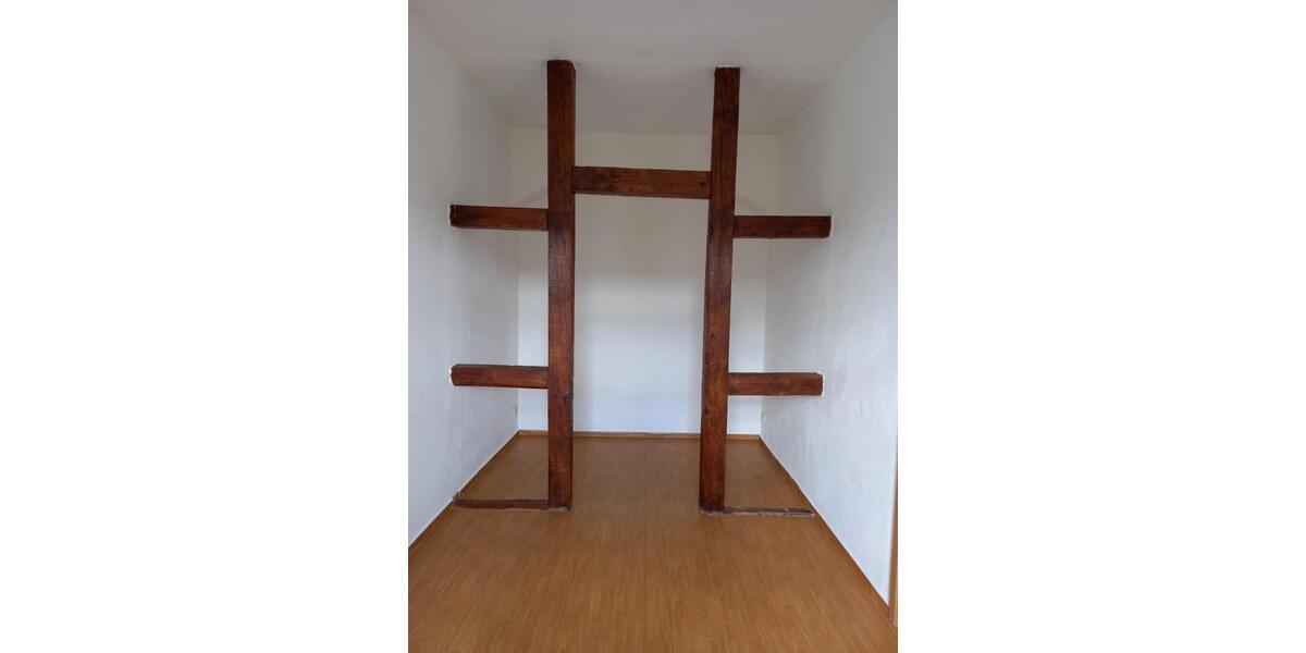 Etagenwohnung Neustrelitz - 3 Zimmer, 78 m&sup2;, 505&euro; | Angebot:26649639