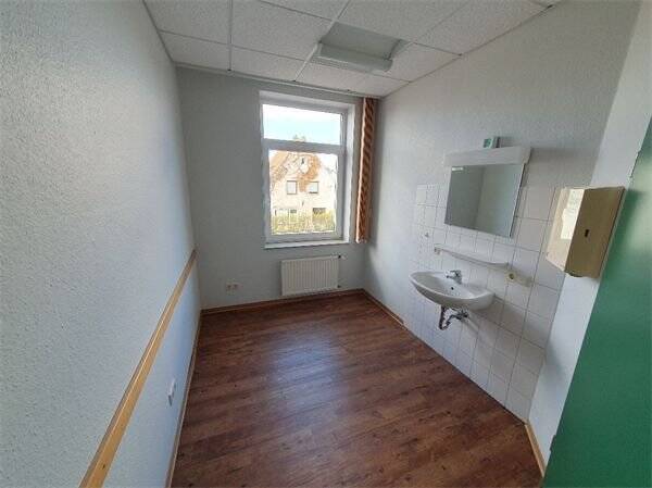 Gewerbeobjekt Stolzenau - 1.010&euro; | Angebot:25065825