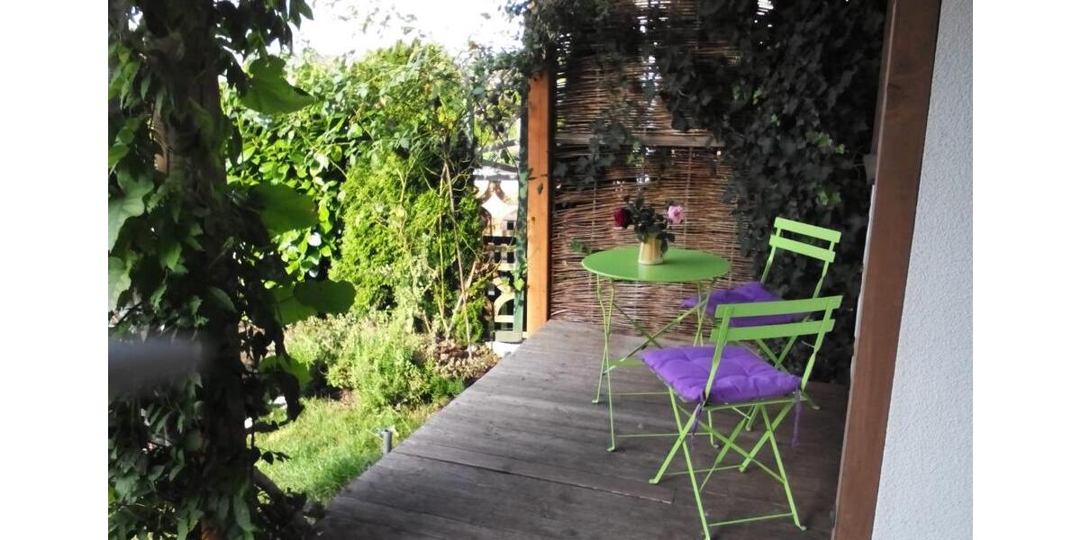 Hübsche ,helle Einliegerwohnung mit eigenem Garten 2.5 zimmer