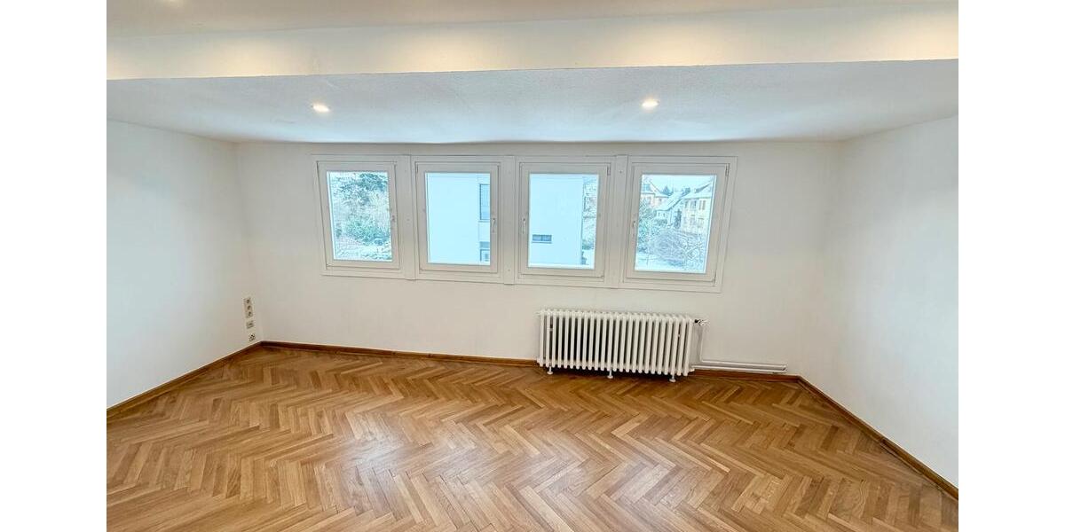 Etagenwohnung Sangerhausen - 3 Zimmer, 90 m&sup2;, 850&euro; | Angebot:26572997